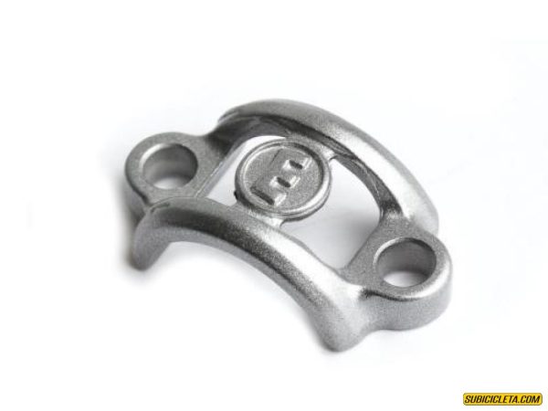 ABRAZADERA MANILLAR, ALUMINIO, PLATA MAGURA 2702069