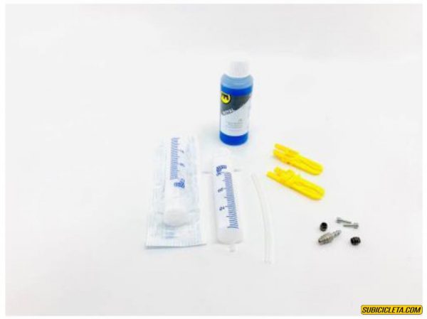KIT DE PURGA PEQUEÑO PARA TODOS LOS FRENOS MAGURA 2700191