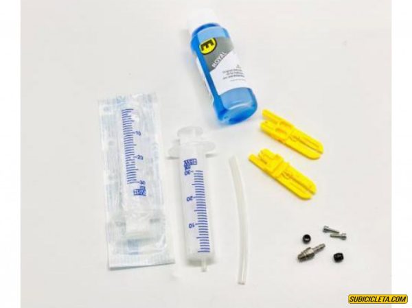 KIT DE PURGA PEQUEÑO PARA TODOS LOS FRENOS MAGURA 2700191 - Image 2