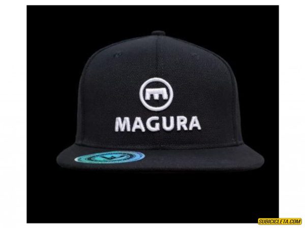 GORRA BLK / WHT LOGO 3D MAGURA - Image 2