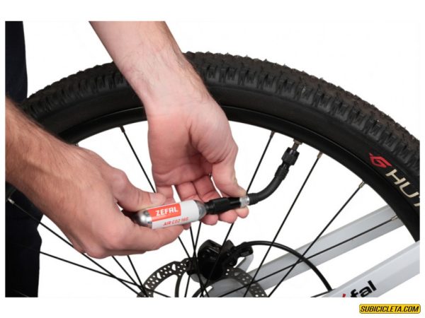 Inflador de CO2 EZ Control FC + cartucho de 16g Zefal - Image 2