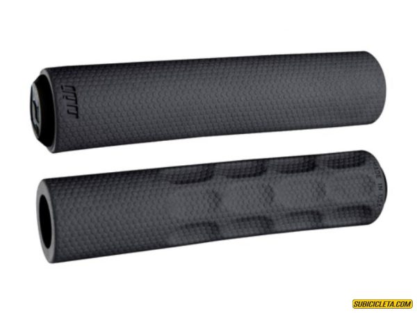Puños F-1 VAPOR FOAM GRIP 130mm BLACK ODI