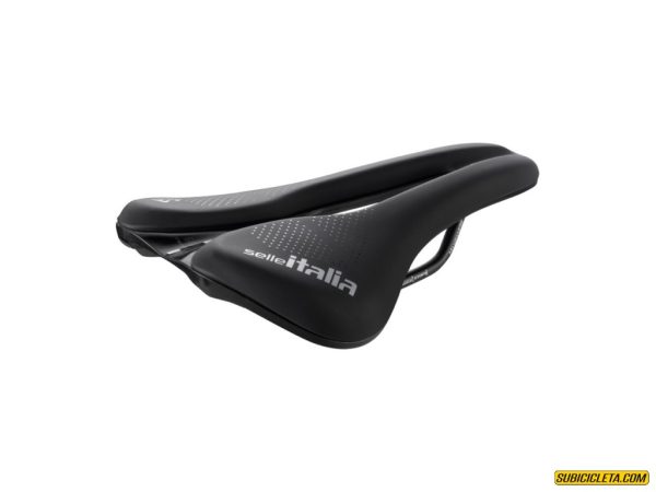 SILLIN NOVUS Boost EVO Endurance TM Superflow L3 SELLE ITALIA