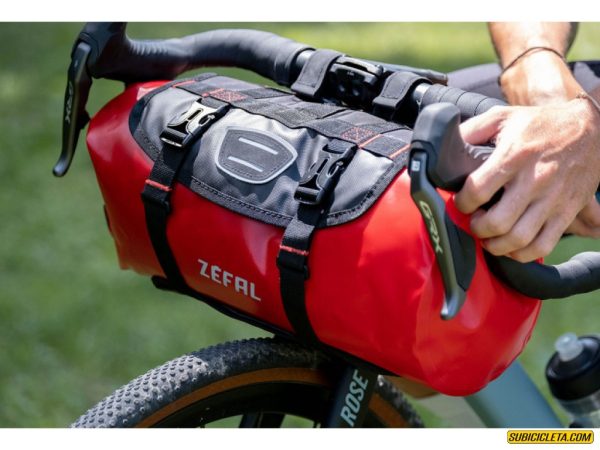 Bolso Z Adventure F10 P/manillar-impermeable-10lts Zefal