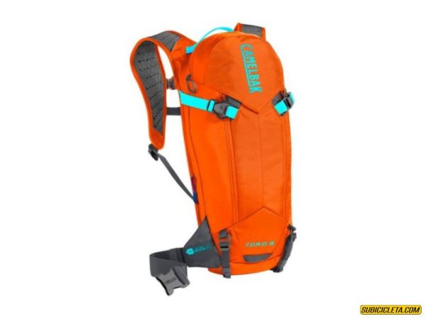 MORRAL TORO PROTECTOR 8 DRY 3Lts RED ORANGE/CHARCOAL CAMELBAK