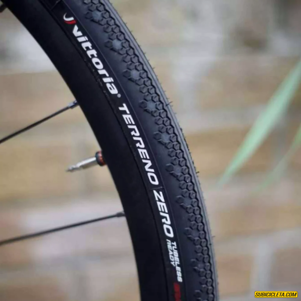 Gravel Terreno Zero Rigido Full blk 700X38c Vittoria - Image 3