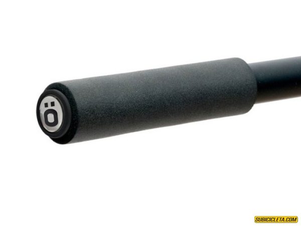 Puños MTB Silicone Black TÖLS - Image 2