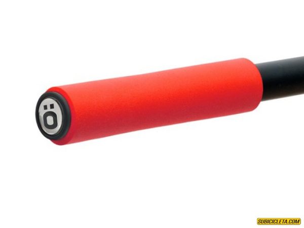 Puños MTB Silicone Red TÖLS - Image 2