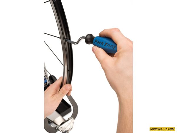 DESTORNILLADOR PARA NIPLE DE RADIOS PARK TOOL - Image 3