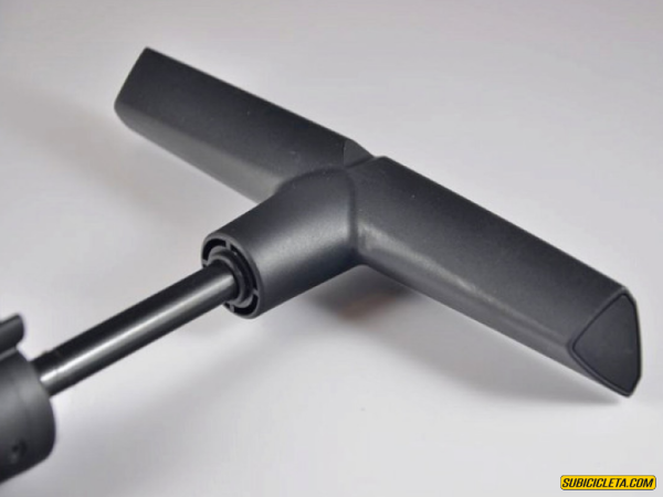 Inflador de pie de aluminio 26" CMP-137AG5 BETO - Image 2