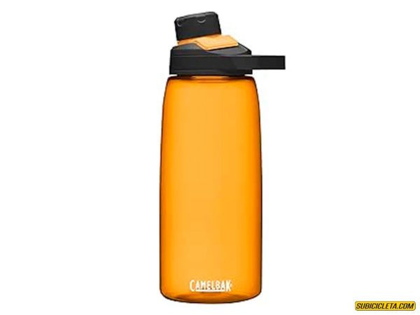 BOTELLA CHUTE MAG TRITAN 32 oz SUNSET ORANGE CAMELBACK