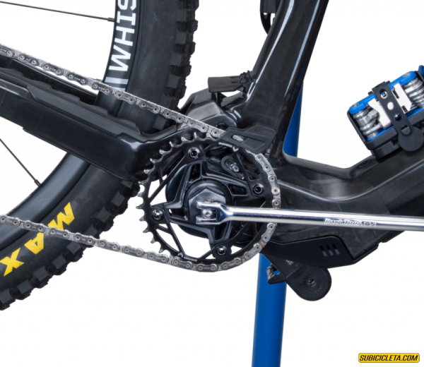 HERRAMIENTA DE ANILLO DE BLOQUEO — FAZUA® RIDE 60 PARK TOOL - Image 4