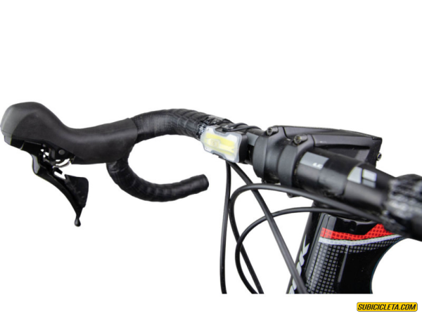 Luz delantera recargable de 20 lúmen F20 ZEFAL - Image 2