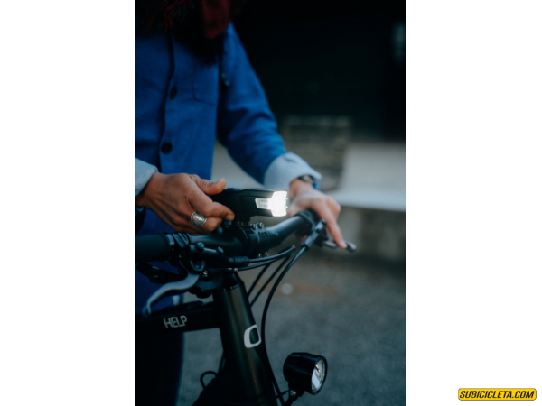 Luz delantera recargable de 200 lúmen F200 ZEFAL - Image 4