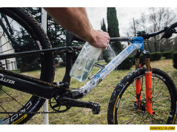 Jabon BIKE SHAMPOO Limpiador concentrado 3 litros Zefal - Image 6